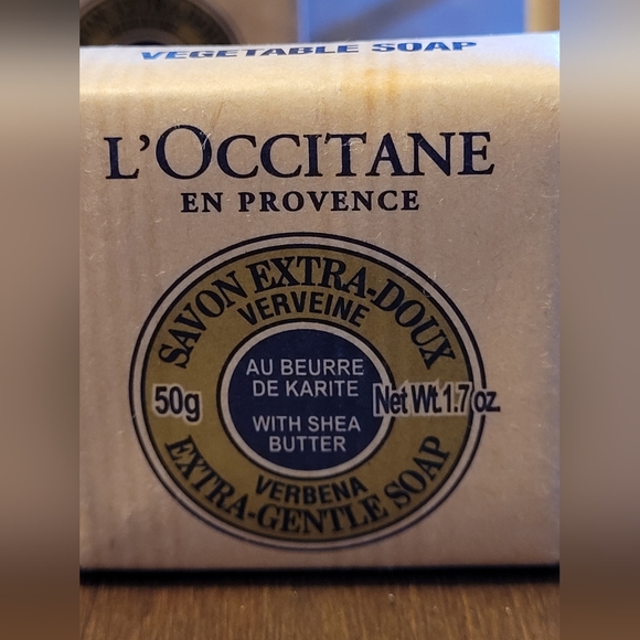 NWOT - L'Occitane Body Shower Oil - Picture 3 of 4